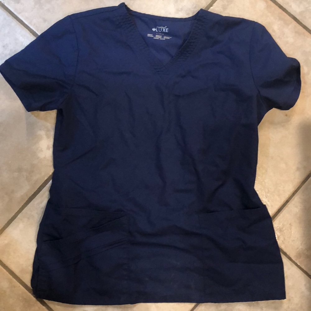 Scrub top